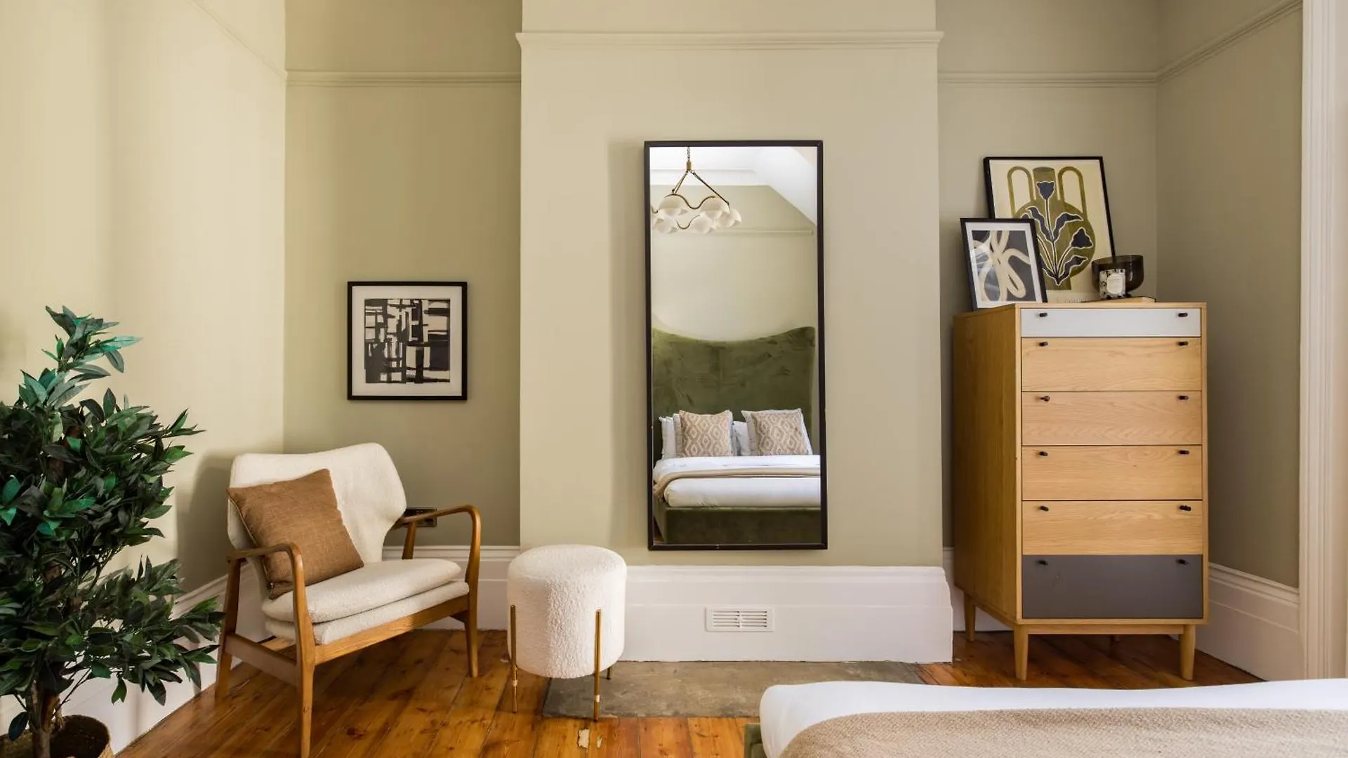 Apartment The Tyrwhitt Road Place - Lovely 2Bdr Flat With Garden London